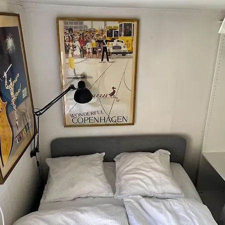 100 Kvadratmeter. Yderst Attraktivt Beliggenhed * Kopenhagen